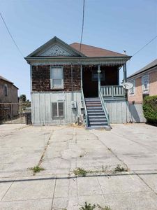 911 36th Ave, Oakland, CA, 94601