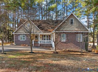 117 Woodger Cir, Louisa, VA 23093