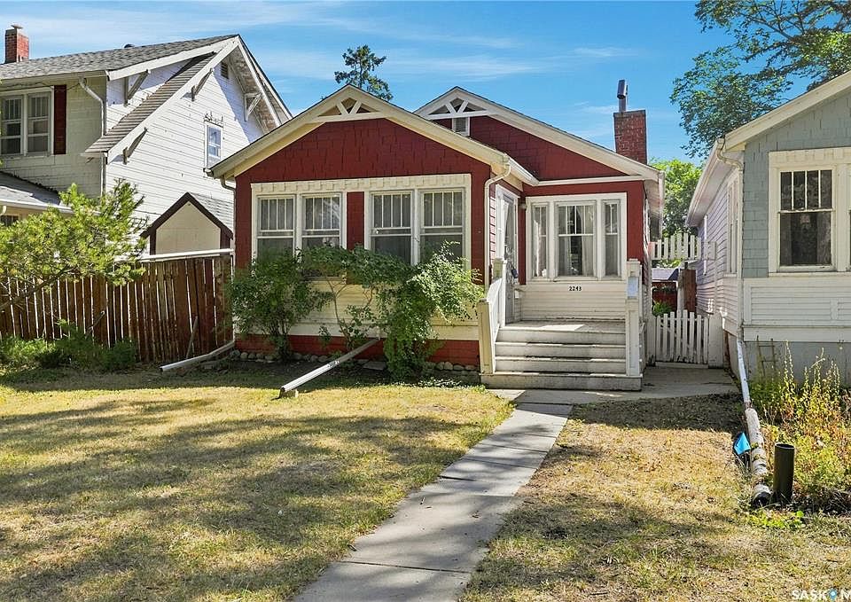 1st image of 2243 Montreal STREET