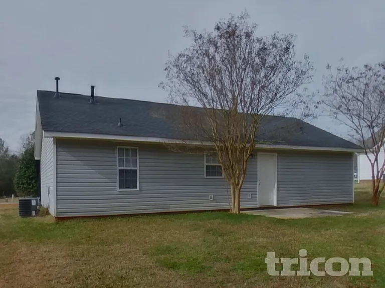 7112 Windsong Way — Photo 15
