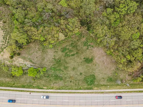 S 169th Hwy, Smithville, MO 64089