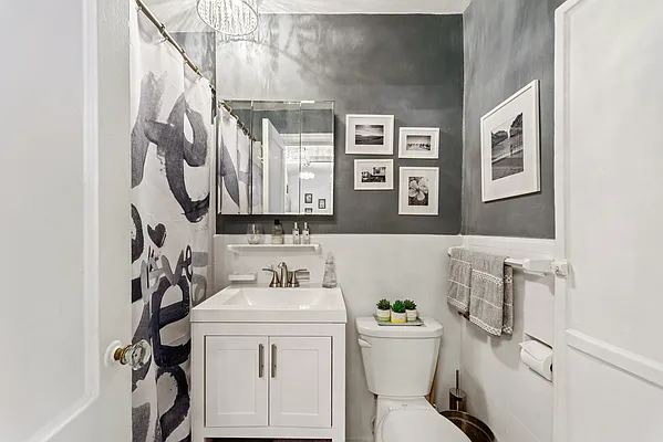 Sold by Compass | media 6