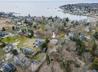 59 Cedar Grove Rd, Guilford, CT 06437