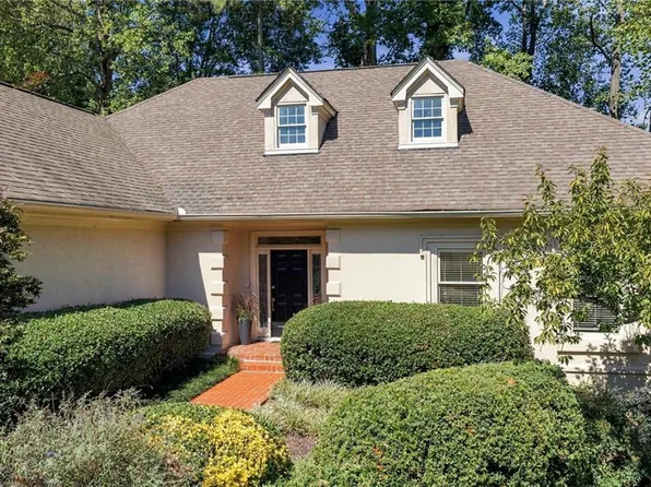 26 Ridgemere Trce, Sandy Springs, GA 30328
