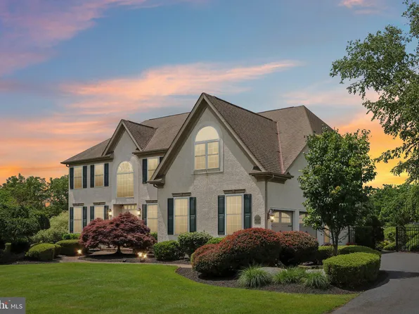 3245 Hedwig Ln, Collegeville, PA 19426