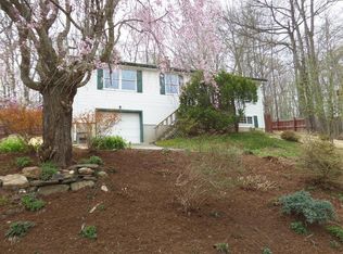 7 E Brookfield Rd, North Brookfield, MA 01535