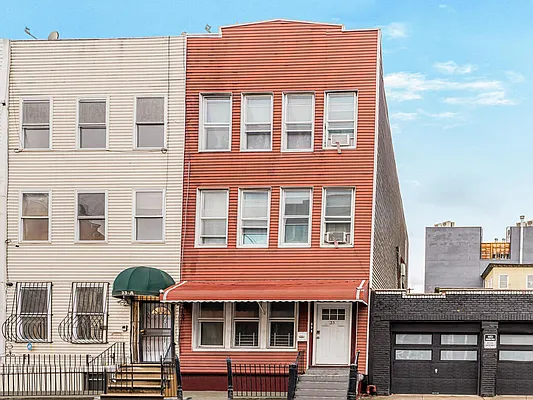 Rented by Corcoran | media 33