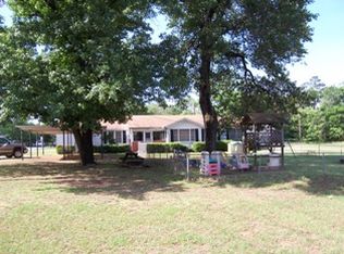 1100 Johnson Dr, Rusk, TX 75785