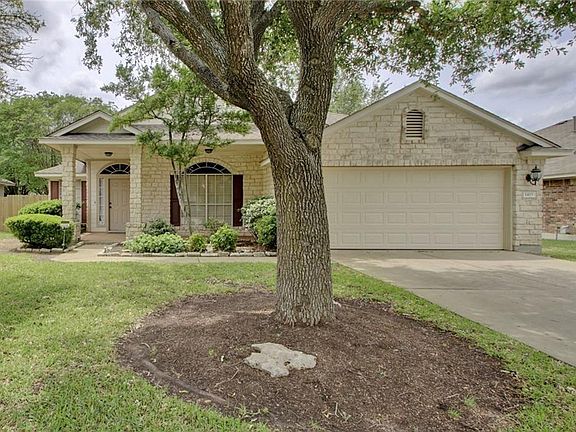 2nd image of 1415 Coral Cay Ln