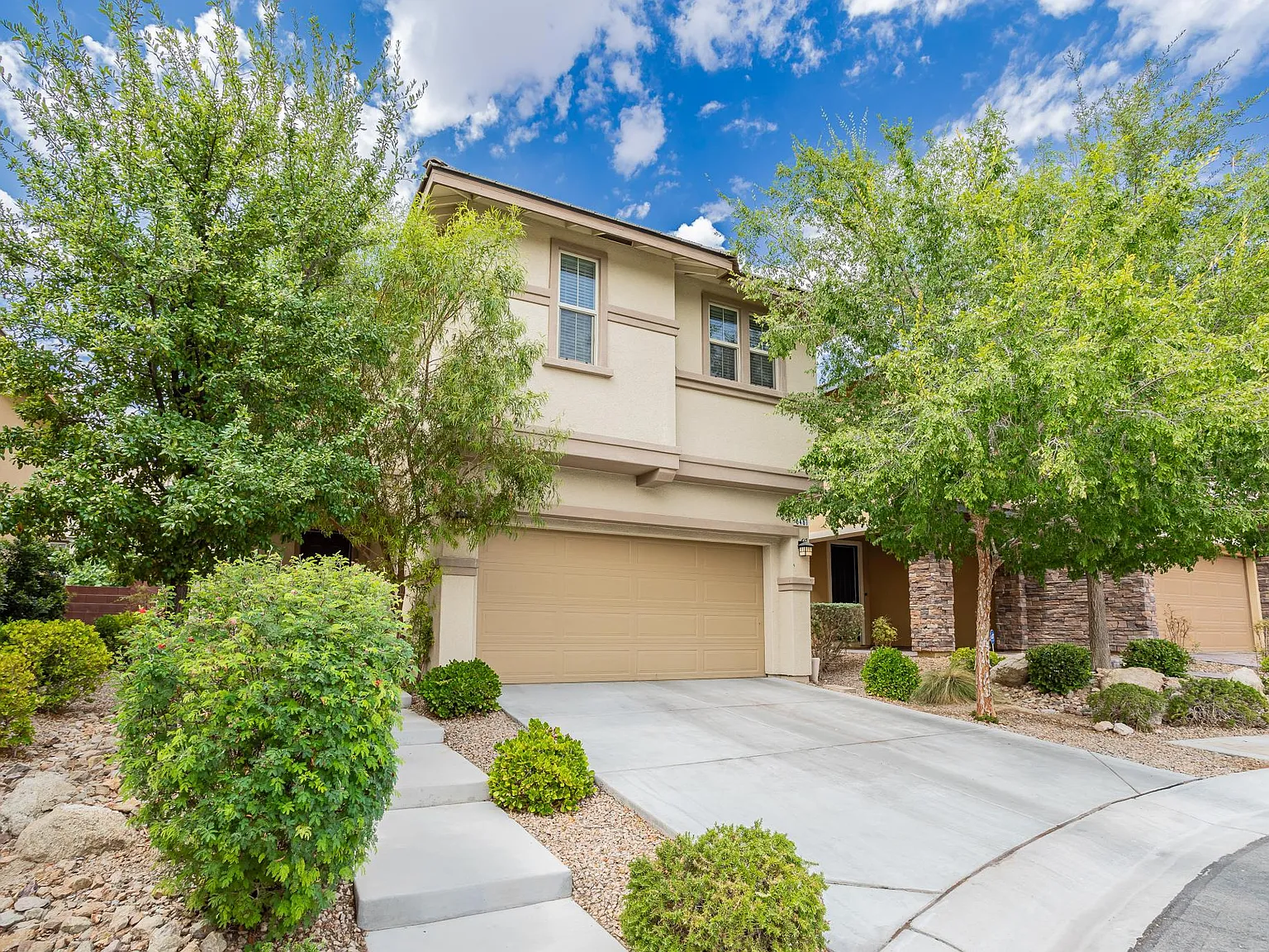 3 bed, 2.5 bath, 2052 sqft, $2,750 — Photo 2