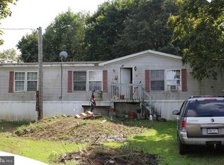 67 Mahanoy Ridge Rd, Elliottsburg, PA 17024