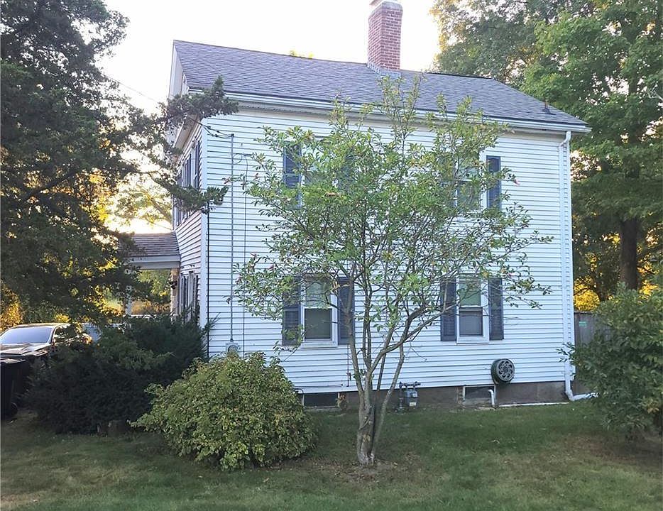 1st image of 530 Woonasquatucket Ave