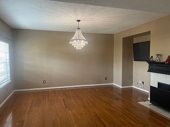 5th image of 15030 Green Stone Dr