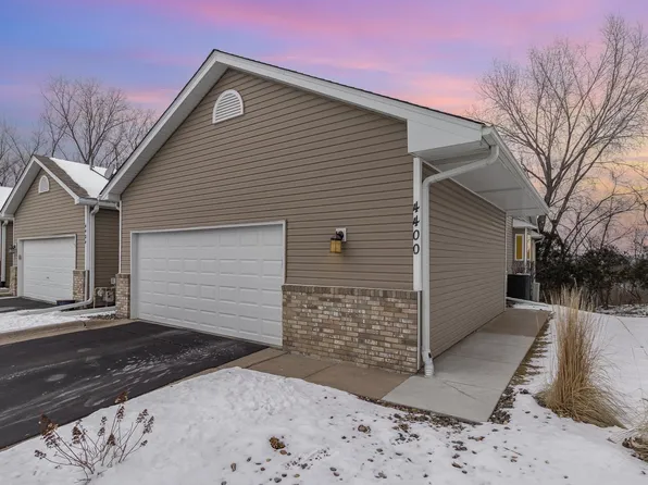 4400 McColl Dr, Savage, MN 55378