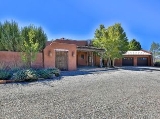 21 Sol Grande Norte, Arroyo Seco, NM 87529