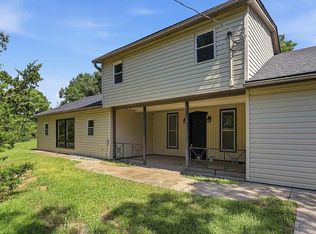 7359 E Lake Rd, Ponca City, OK 74604