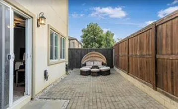 1233 Meridian Way — Photo 16