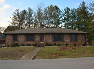 206 Cardinal Dr, Columbia, KY 42728