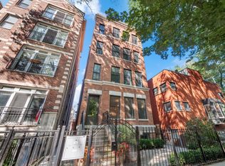 706 W Briar Pl #1, Chicago, IL 60657
