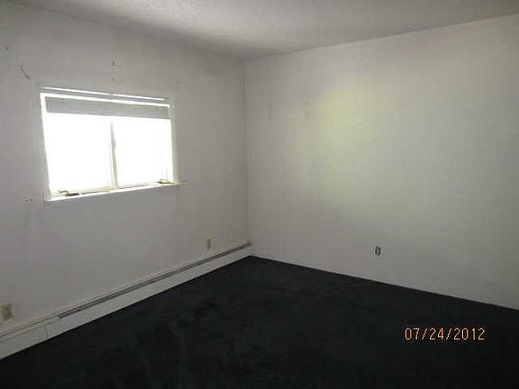 4th image of 3370 Cory St APT 2