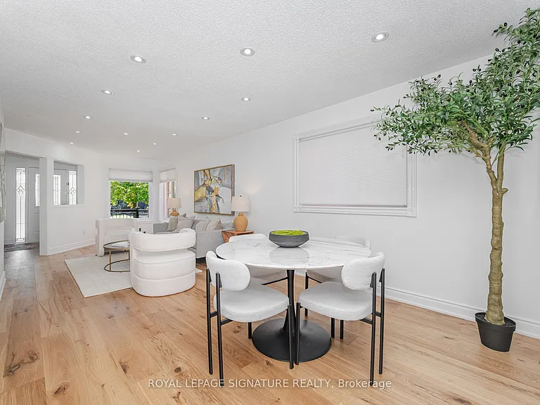 5217 Fallingbrook Dr — Photo 12