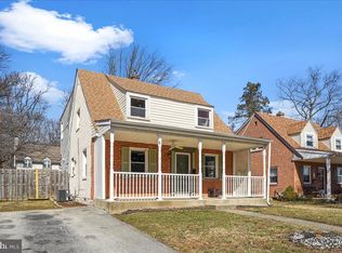 2331 Mole Rd, Secane, PA 19018