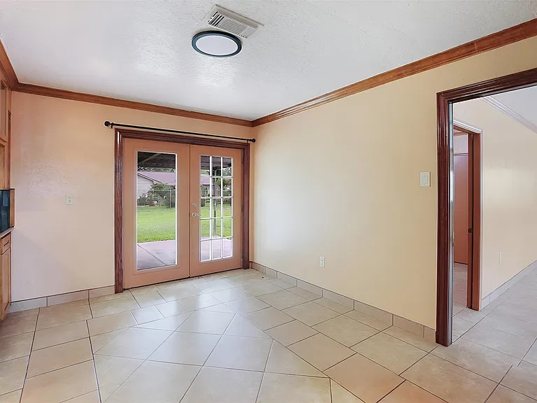 6923 Leader St — Photo 14