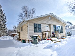 110 Prentice St S, Clayton, WI 54004