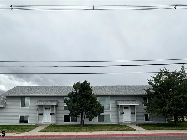 902 & 918 E 20th St, Scottsbluff, NE 69361