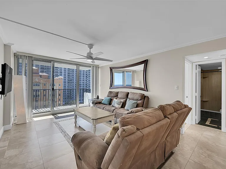 525 N Ocean Blvd #919 — Photo 7