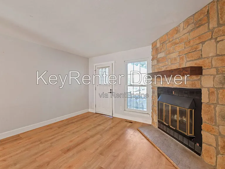 1811 S Quebec Way #208 — Photo 6