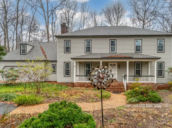 13704 Harbourwood Rd, Midlothian, VA 23112