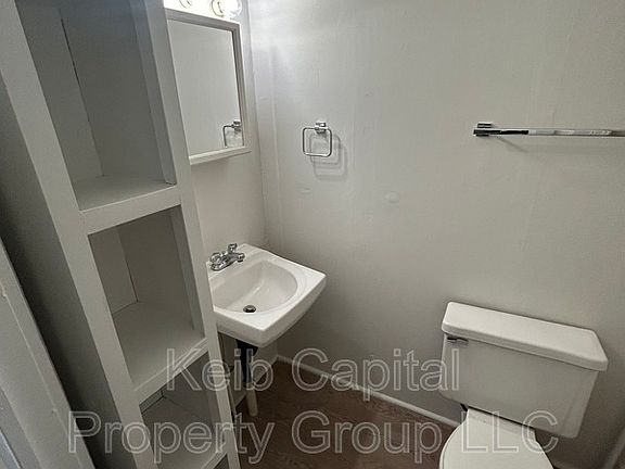 4th image of 179 Main St APT 1