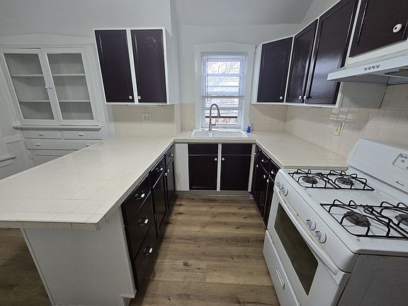 second floor kitchen