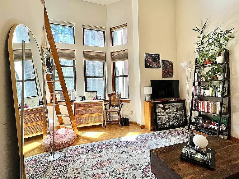 68 W 69th St #1C — Photo 3