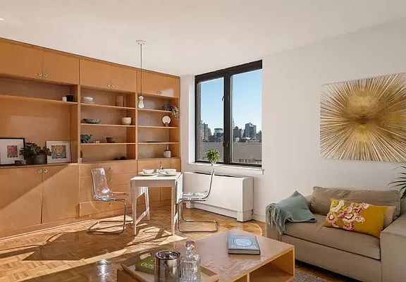 2nd image of 24 E 7th St APT 8D
