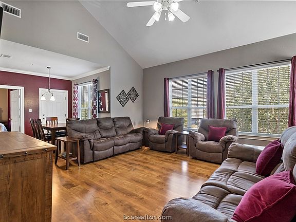 4th image of 801 Luther St W Unit 1304