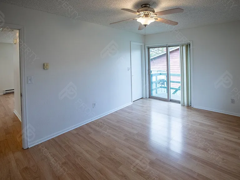 520 Wamsley Way — Photo 14