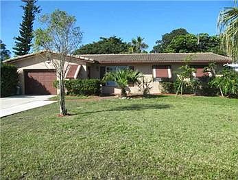 1st image of 4108 NW 78th Ln