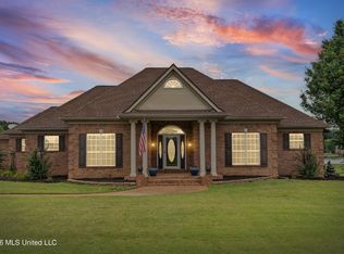 1975 Green Village Dr, Hernando, MS 38632