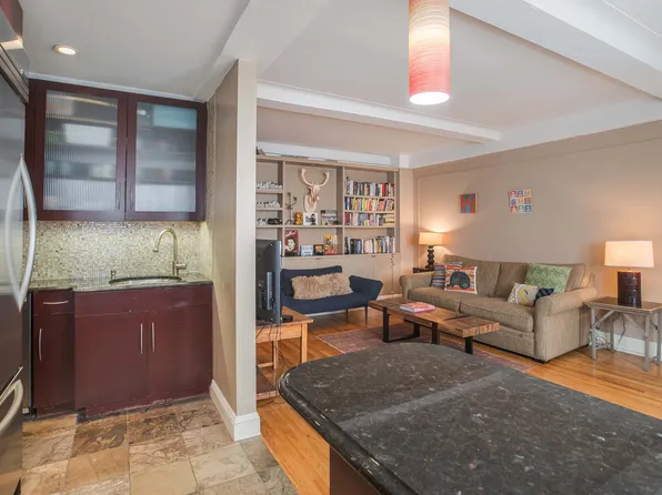 41 West 72nd Street image 8 of 14