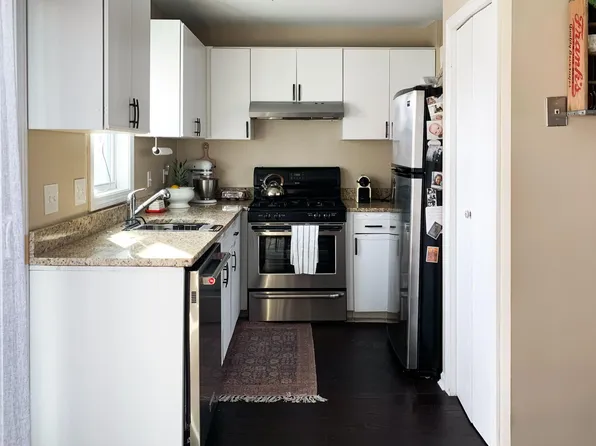 169 Courtland St APT 5, Providence, RI 02908
