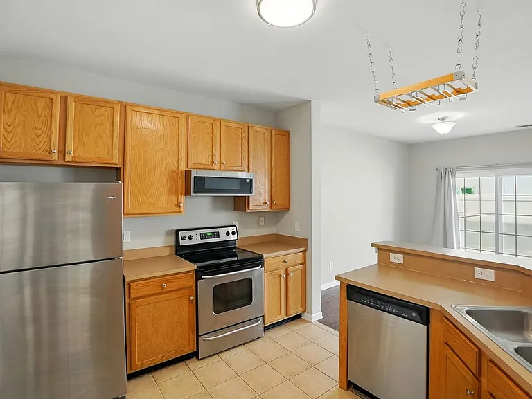 12244 Stratfield Place Cir — Photo 10