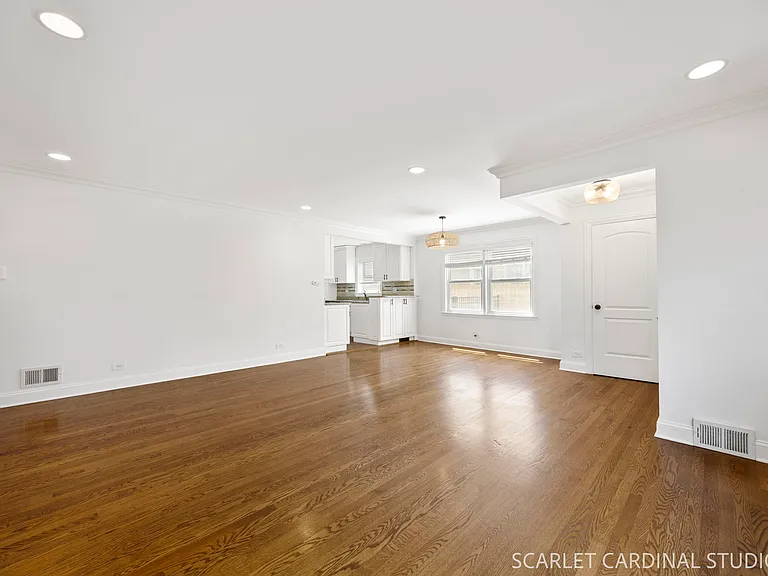 451 S Grace St — Photo 8