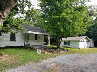 15 Cove St, Caseyville, IL