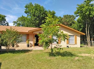 902 Aurora Cir, Austin, TX 78757