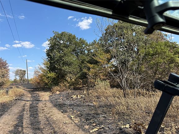 4th image of Teague Rd