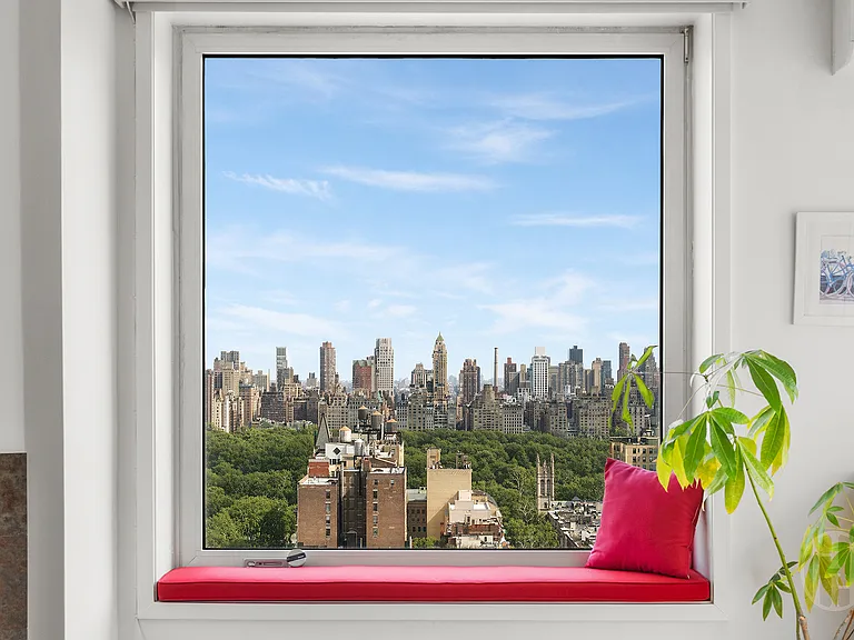 2166 Broadway #PENTHOUSE — Photo 16