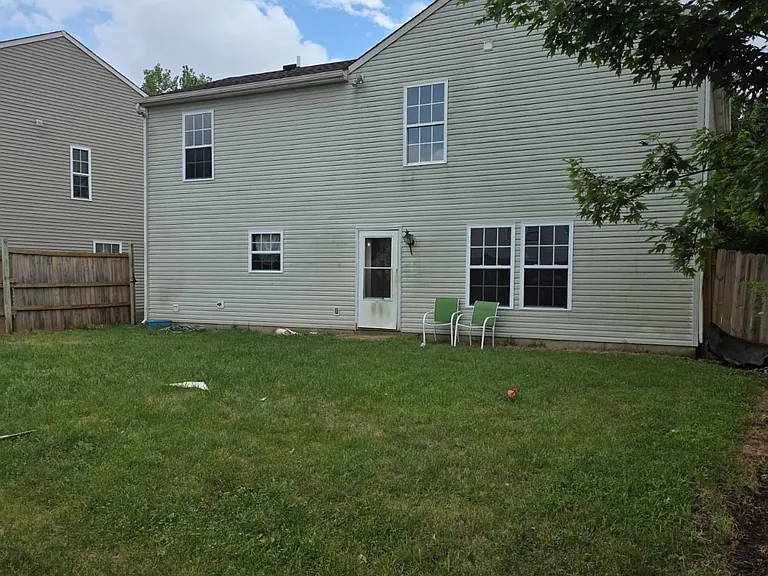 10856 Emery Dr — Photo 16