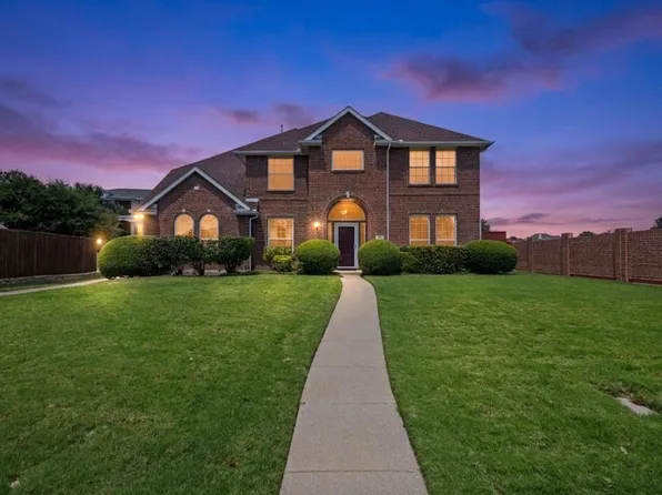 1368 Winnipeg Dr, Lewisville, TX 75077